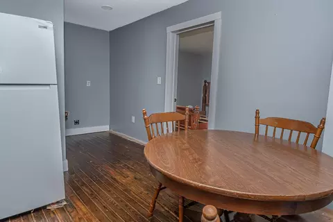 Dining - 1797 E Clack Mountain Rd, Clearfield, KY 40313 photo 1 of 2