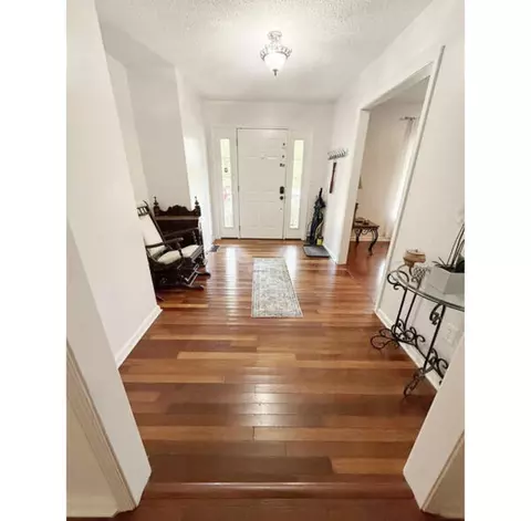 Entry Way - 575 N Sutton Ln, Mayfield, KY 42066 photo 1 of 1