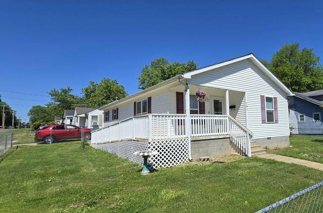 701 N 13th St, Mayfield, KY 42066