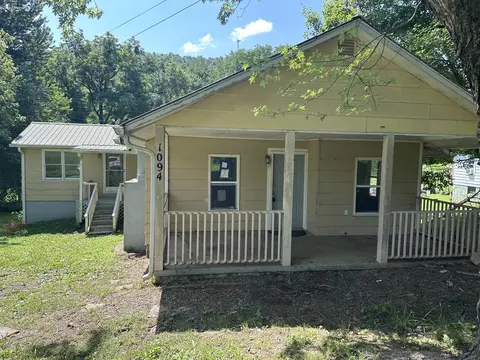 1094 Barnesburg Rd, Somerset, KY 42503