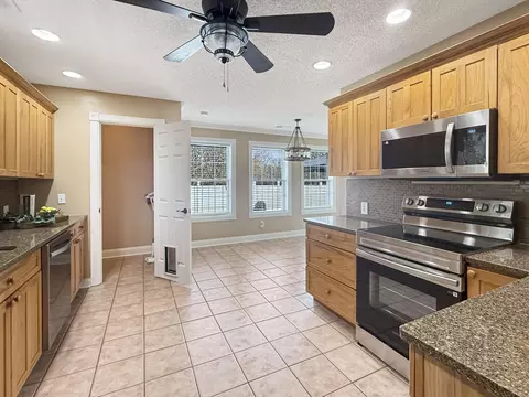 150 Wrather Rd, Murray, KY 42071 photo 12