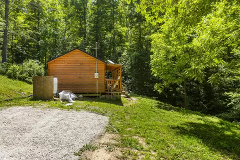 198 Lacy Ln, Campton, KY 41301 photo 10