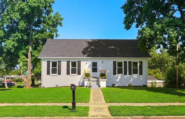 2453 Pierson Dr, Lexington, KY 40505