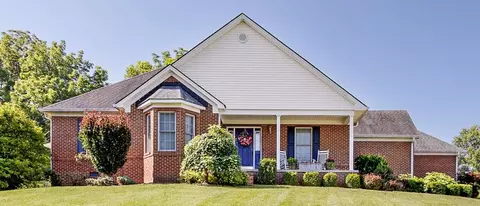 129 Creekside Dr, Danville, KY 40422