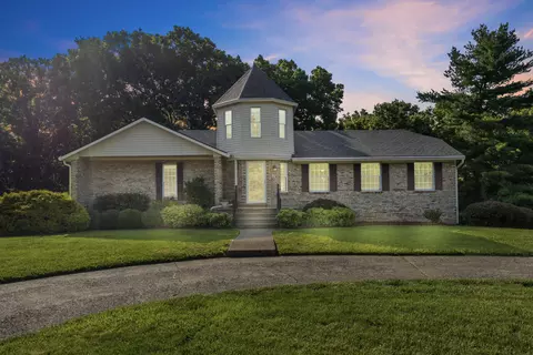 47 Woodbriar Ct, Nicholasville, KY 40356