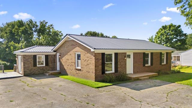 101 Demerson Ln, Frankfort, KY 40601