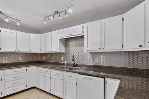 1408 Ky-80, Windsor, KY 42565 photo 10