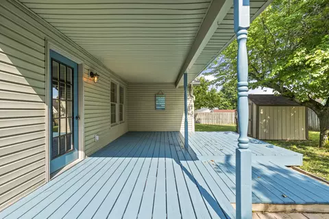 Exterior - 232 Colony Blvd, Georgetown, KY 40324 photo 3 of 9