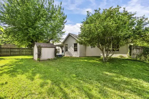 Exterior - 232 Colony Blvd, Georgetown, KY 40324 photo 6 of 9