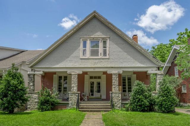 33 Mentelle Park, Lexington, KY 40502