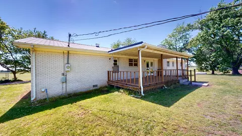 Exterior - 760 State Route 83, Mayfield, KY 42066 photo 2 of 9