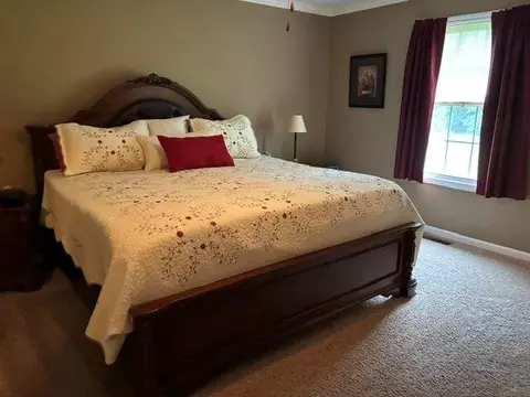 Bedroom - 83 Caleb Dr, Mayfield, KY 42066 photo 3 of 5