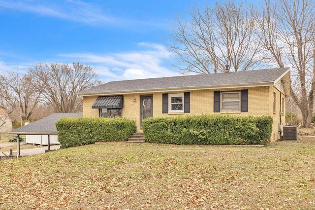 6360 Old Mayfield Rd, Paducah, KY 42003