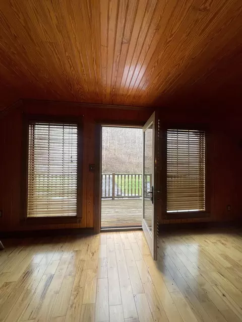 143 Trace Branch Rd, Walker, KY 40997 photo 19