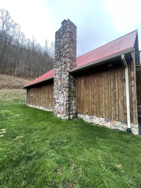 143 Trace Branch Rd, Walker, KY 40997 photo 33