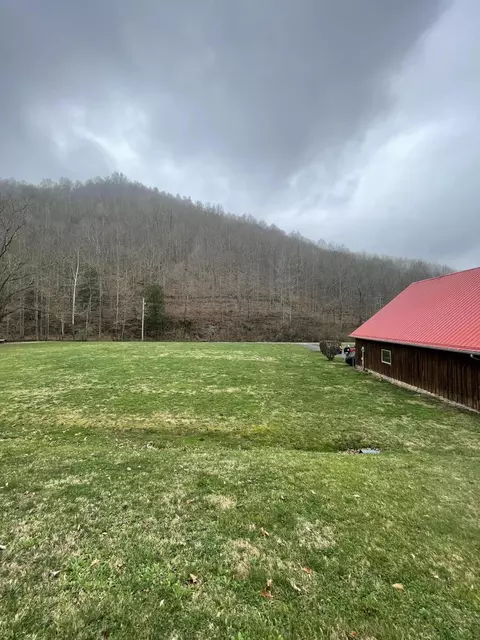 143 Trace Branch Rd, Walker, KY 40997 photo 40