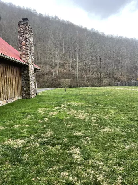 143 Trace Branch Rd, Walker, KY 40997 photo 36