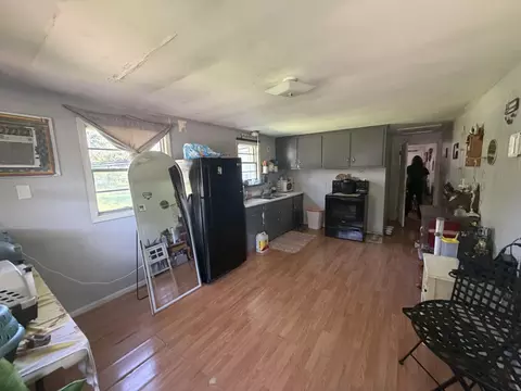 Kitchen - 1602 Dodson St, Murray, KY 42071 photo 10 of 14