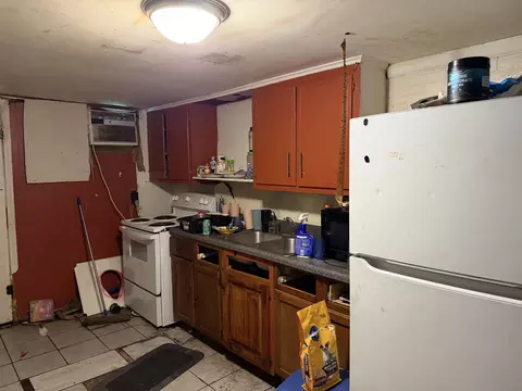 Kitchen - 1602 Dodson St, Murray, KY 42071 photo 13 of 14