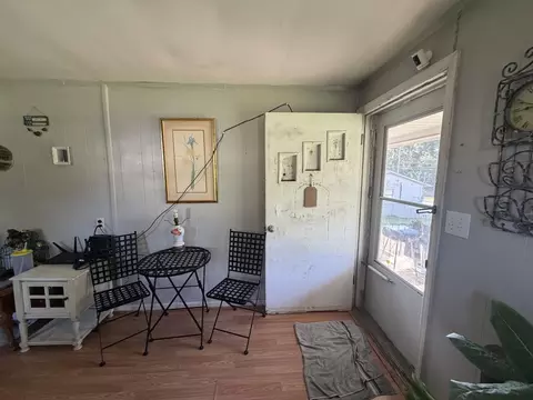 Entry Way - 1602 Dodson St, Murray, KY 42071 photo 1 of 2