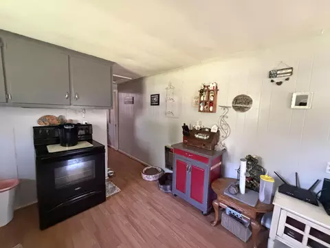 Kitchen - 1602 Dodson St, Murray, KY 42071 photo 4 of 14