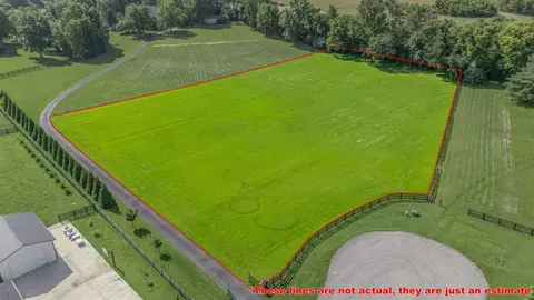 515 Woodridge Dr, Lancaster, KY 40444