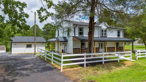3259 Big Bear Hwy, Benton, KY 42025