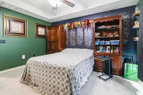 Bedroom - 552 Southfork Dr, Berea, KY 40403 photo 2 of 6