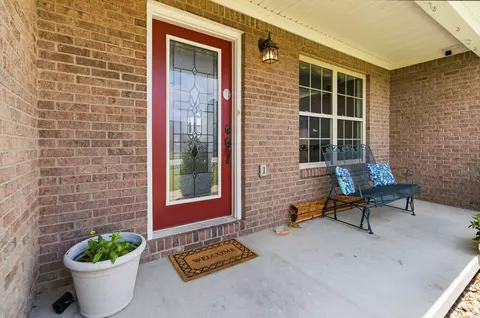 Exterior - 552 Southfork Dr, Berea, KY 40403 photo 4 of 5