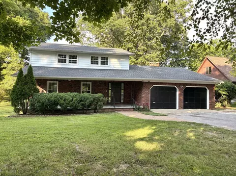 4900 Ic Ave, Paducah, KY 42003