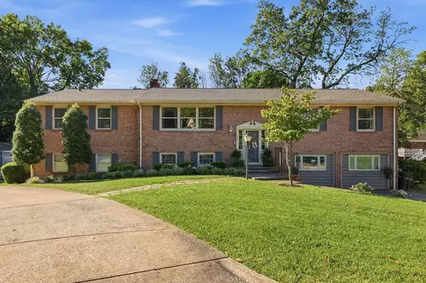 4328 Harts Ct, Paducah, KY 42001
