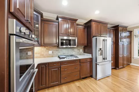 Kitchen - 116 Kingston Dr, Georgetown, KY 40324 photo 5 of 6
