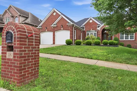 Exterior - 116 Kingston Dr, Georgetown, KY 40324 photo 2 of 8