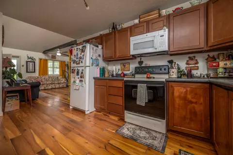 Kitchen - 55 Mitchell Ln, Morehead, KY 40351 photo 1 of 2