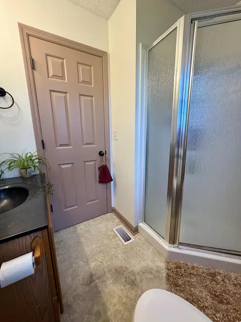 Bath - 55 Mitchell Ln, Morehead, KY 40351 photo 3 of 3