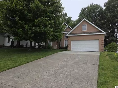 901 Aspen Way, Paducah, KY 42001