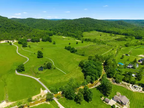 View/Area - 400 Clearfork Rd, Morehead, KY 40351 photo 2 of 16