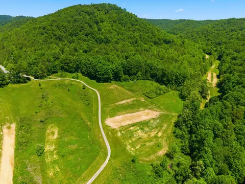 View/Area - 400 Clearfork Rd, Morehead, KY 40351 photo 10 of 16