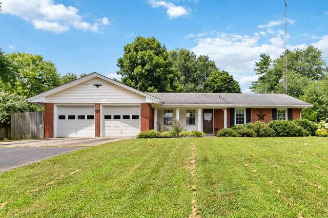 44 Lexington Ct, Danville, KY 40422