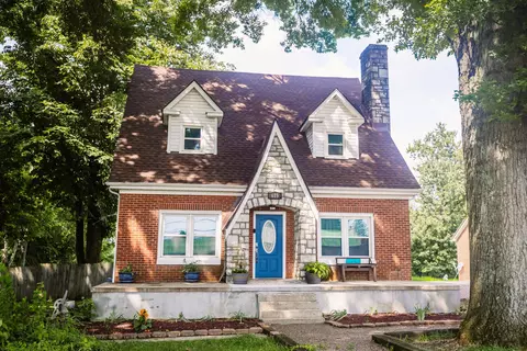 615 N Main St, Lawrenceburg, KY 40342
