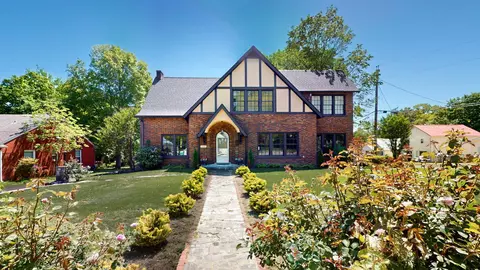 1007 Poplar St, Murray, KY 42071