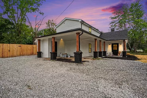 1179 Alton Station Rd, Lawrenceburg, KY 40342