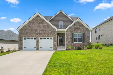 105 Tattersalls Dr, Nicholasville, KY 40356