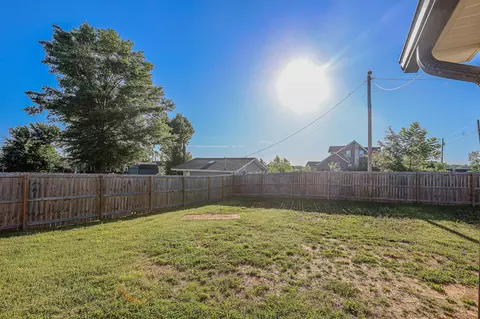 302 N 5th St, Mayfield, KY 42066 photo 6