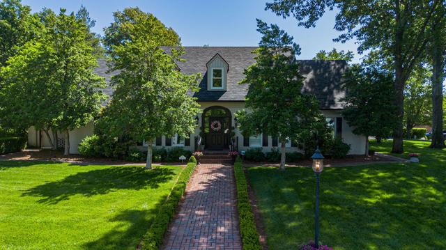 315 Troon Rd, Paducah, KY 42001