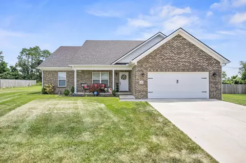 143 Patriot Trl, Berea, KY 40403