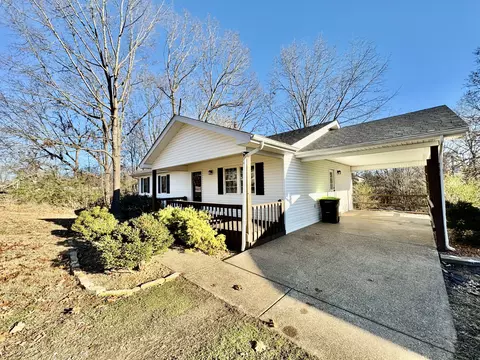 509 Hillview Dr, Cadiz, KY 42211