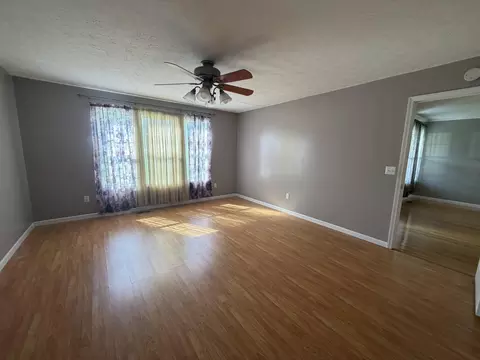 208 Macbennett Dr, Williamsburg, KY 40769 photo 14