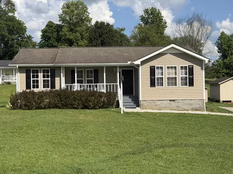 208 Macbennett Dr, Williamsburg, KY 40769 photo 1