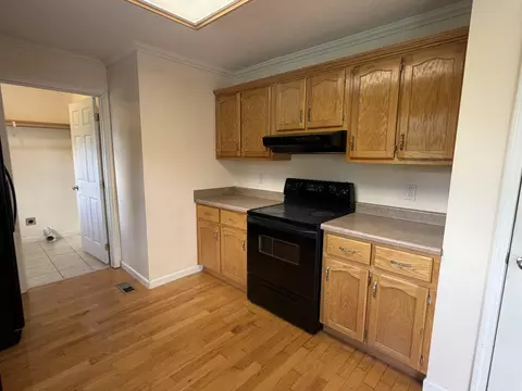 208 Macbennett Dr, Williamsburg, KY 40769 photo 9